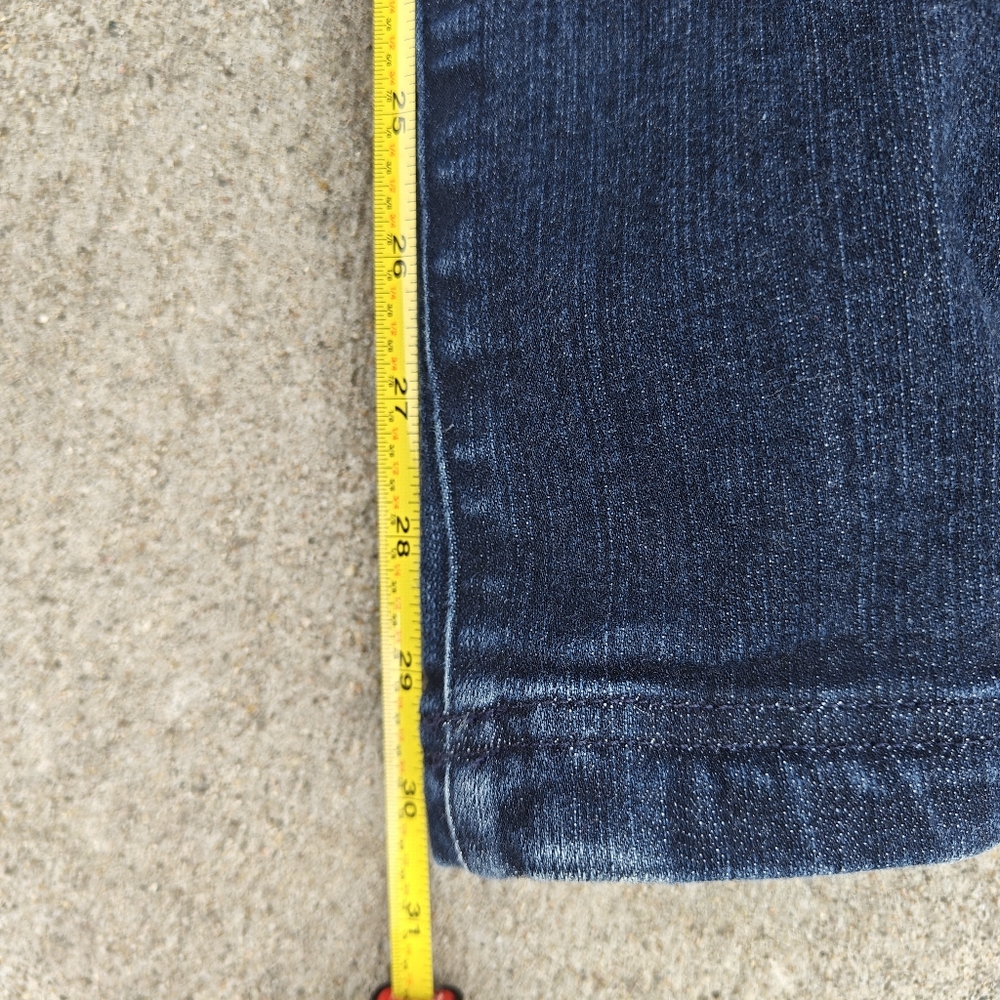 Duluth Trading Sz 12 Dark Wash Stretch Mid Rise Double Knee Shaping Curvesetter - Picture 6 of 11